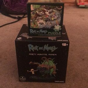 Rick and Morty set of a puzzle and model.